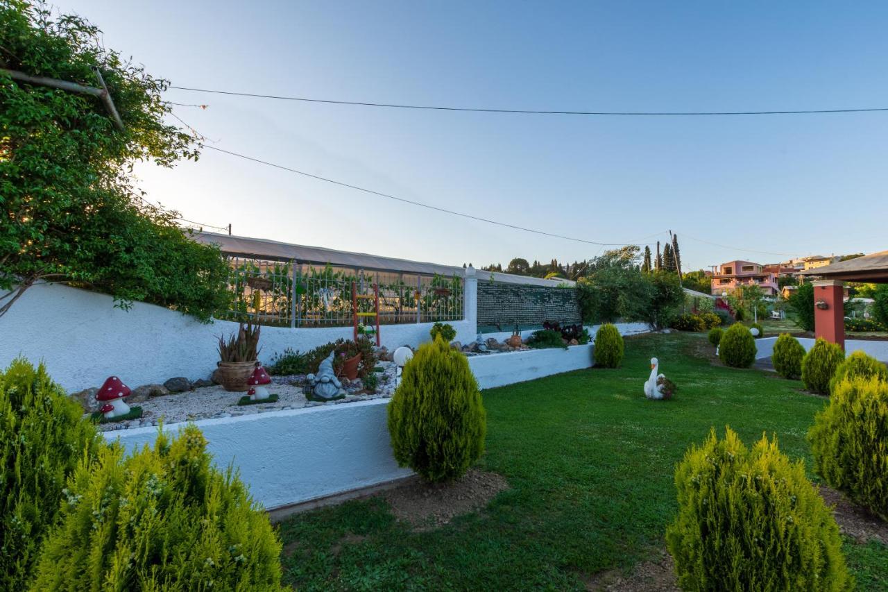 Aristotelis 3- Kanalia, Corfu Kastanéa